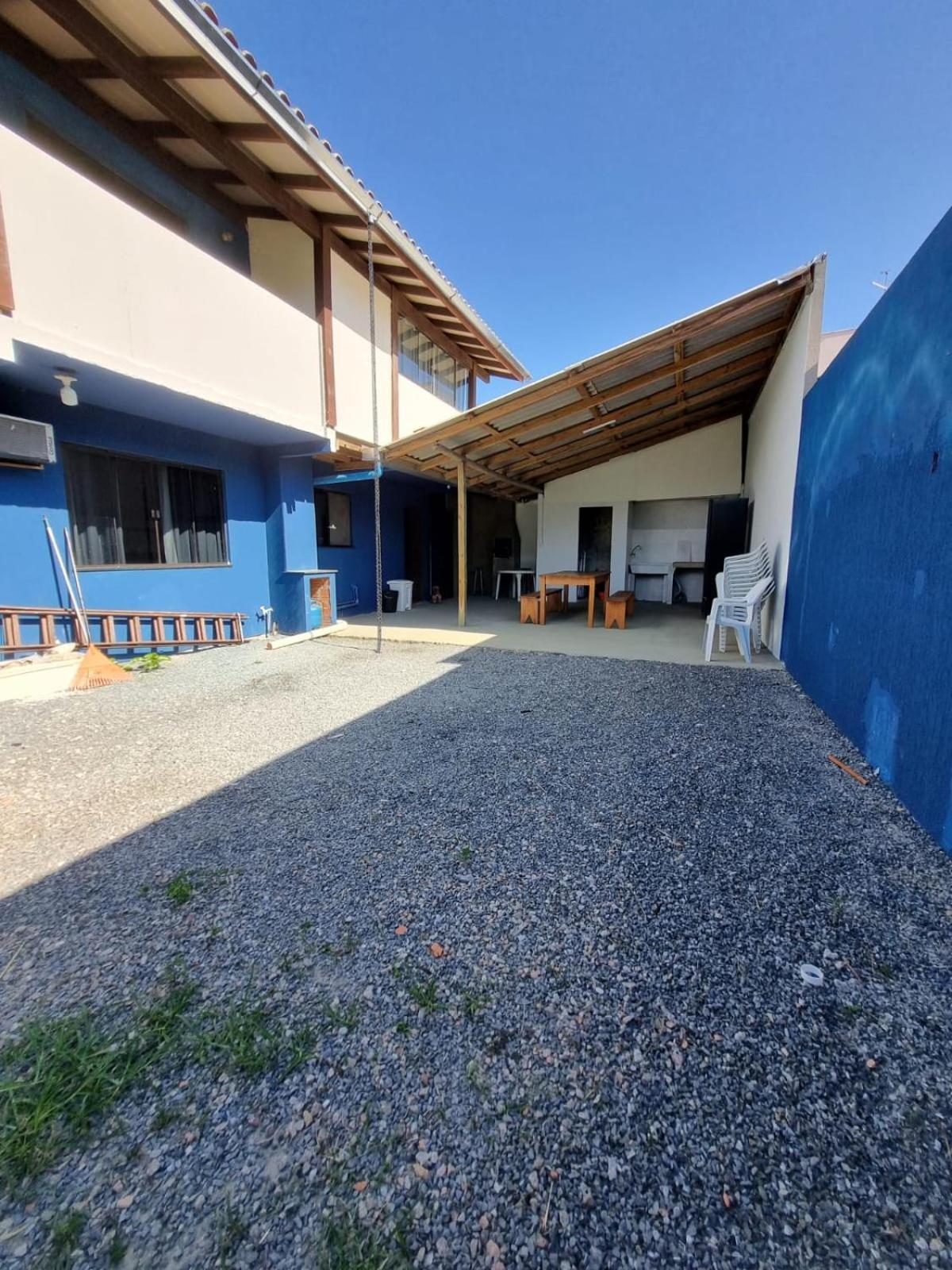 Casa Mamore Praia De Zimbros Бомбиньяс Экстерьер фото